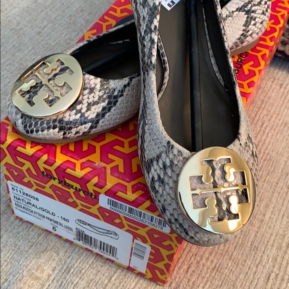 Tory Burch flats
